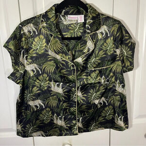 Tommy Bahama Pajama Top Size Medium Jungle Animal Print Sleepwear Button Front